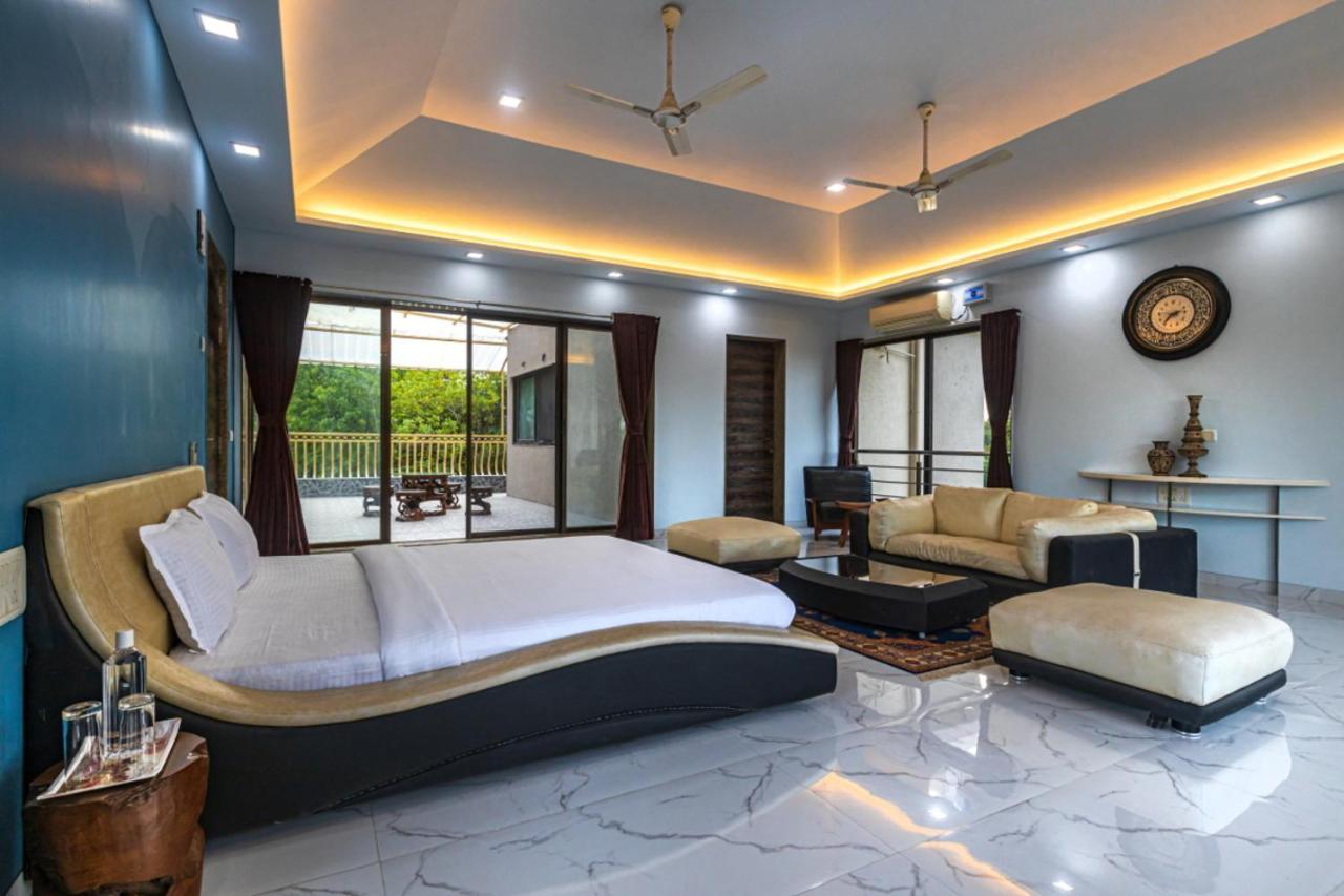 Saffronstays Aura, Alibaug - Luxury Pool Villa With A Game Room And Spacious Lawn Alībāg Extérieur photo