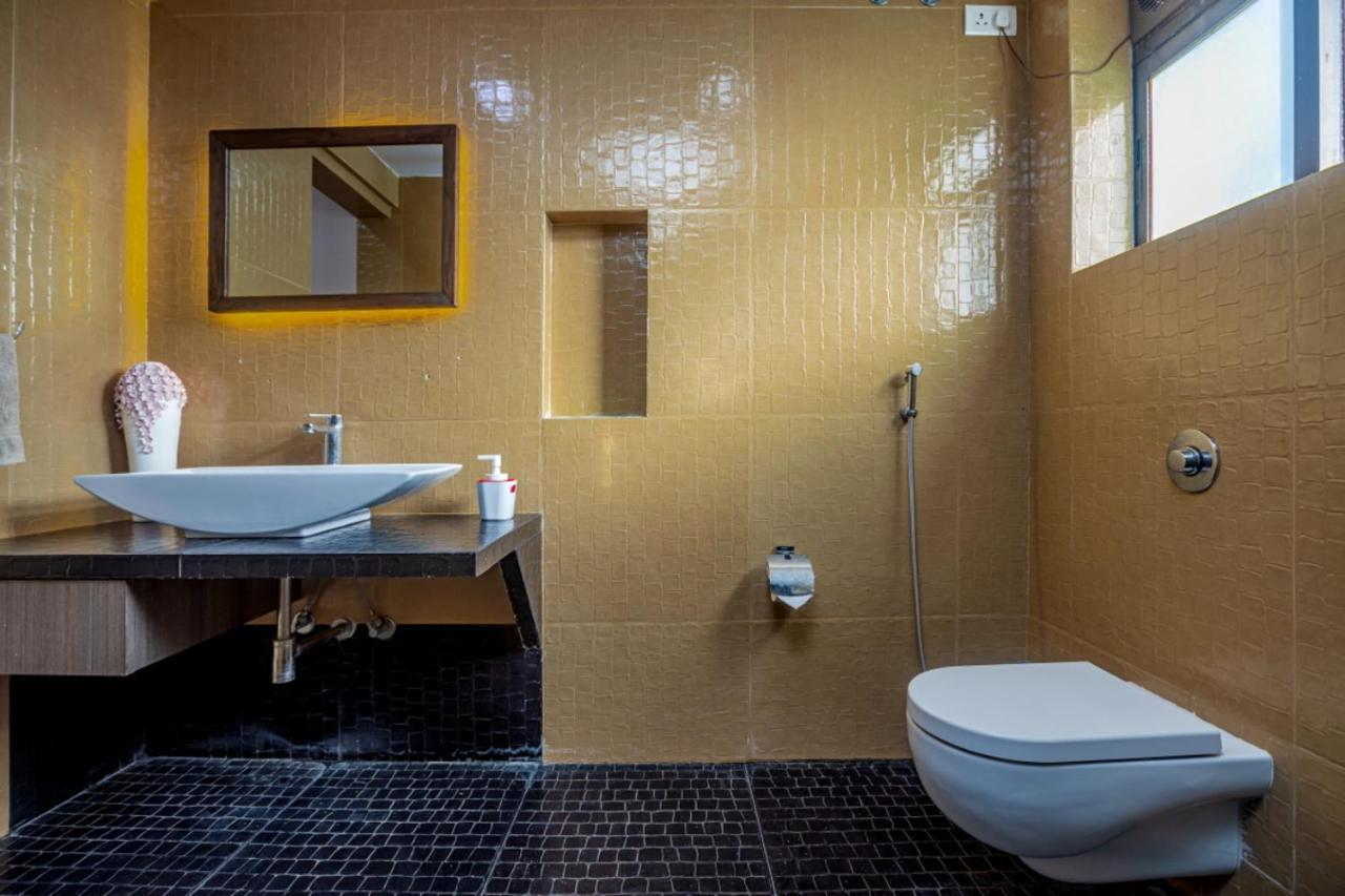 Saffronstays Aura, Alibaug - Luxury Pool Villa With A Game Room And Spacious Lawn Alībāg Extérieur photo