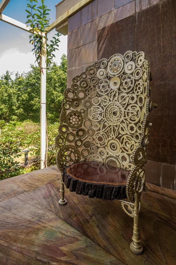 Saffronstays Aura, Alibaug - Luxury Pool Villa With A Game Room And Spacious Lawn Alībāg Extérieur photo